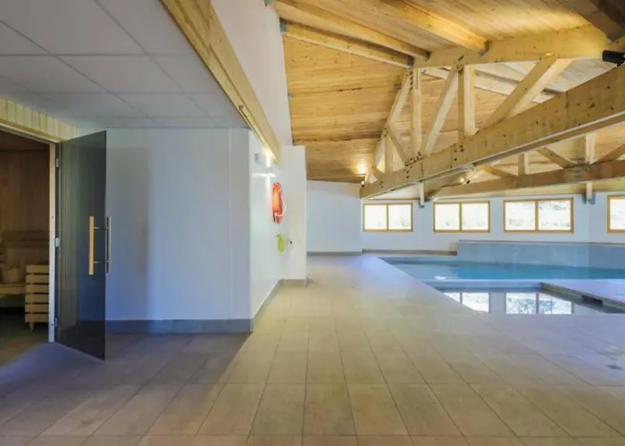 Appartement de charme dans résidence avec piscine La Joue du Loup