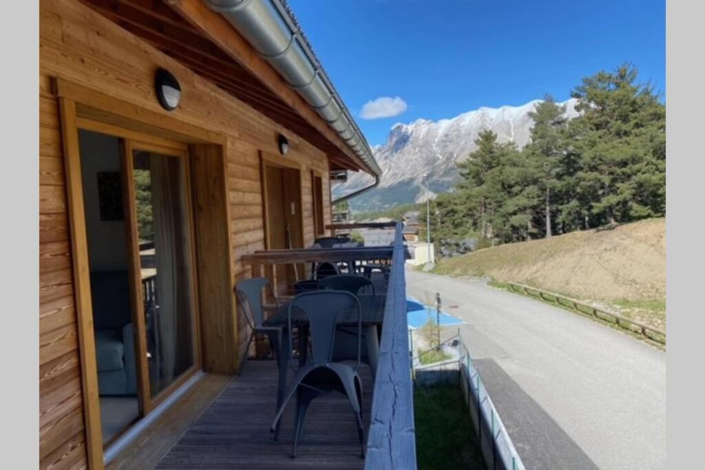 Appartement De Charme Dans Résidence Avec Piscine La Joue Du Loup Saint-Étienne-en-Dévoluy